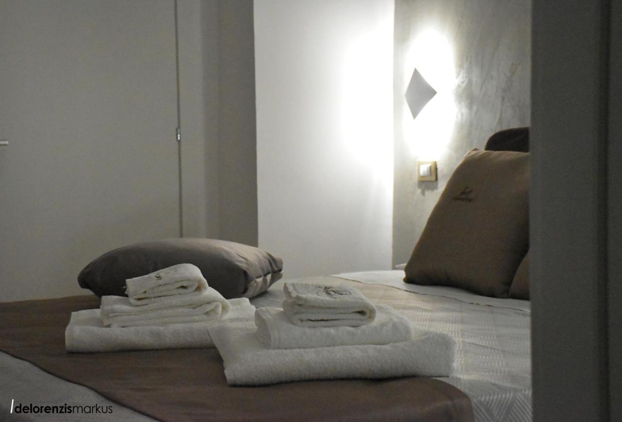Les 3 Chambres Lecce Bagian luar foto