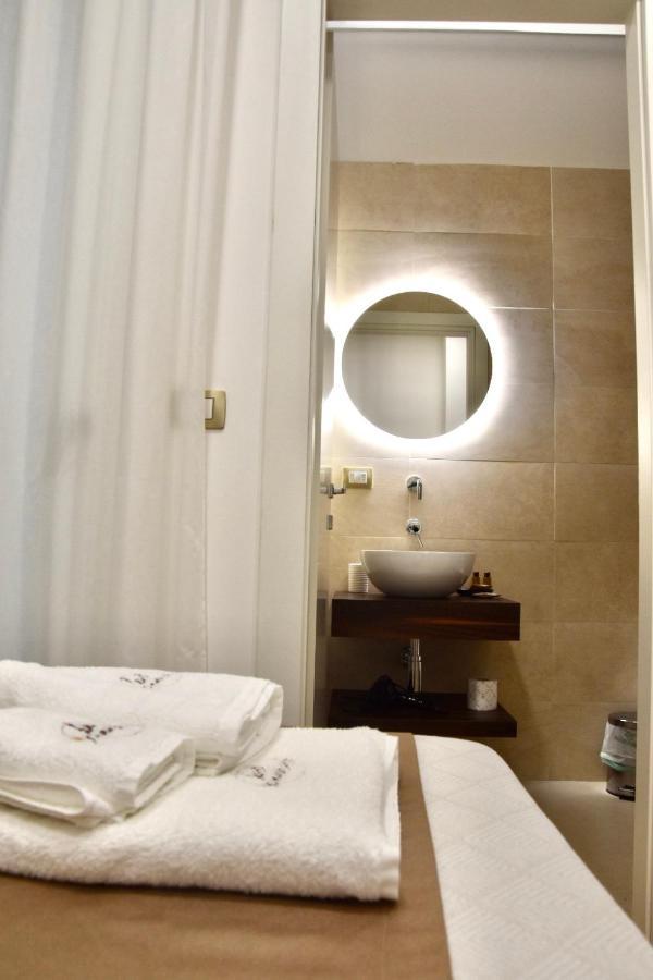 Les 3 Chambres Lecce Bagian luar foto